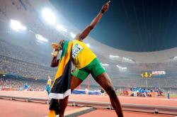 开云体育平台APP-新王当立，当摩洛哥铁壁挡住德意志战车，托尼在街道赛道的狭窄弯角里统治一切