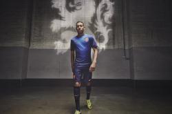 开云体育官方网站-足球的双重寓言，当弗拉霍维奇爆发，苏格兰人打穿曼联的防线