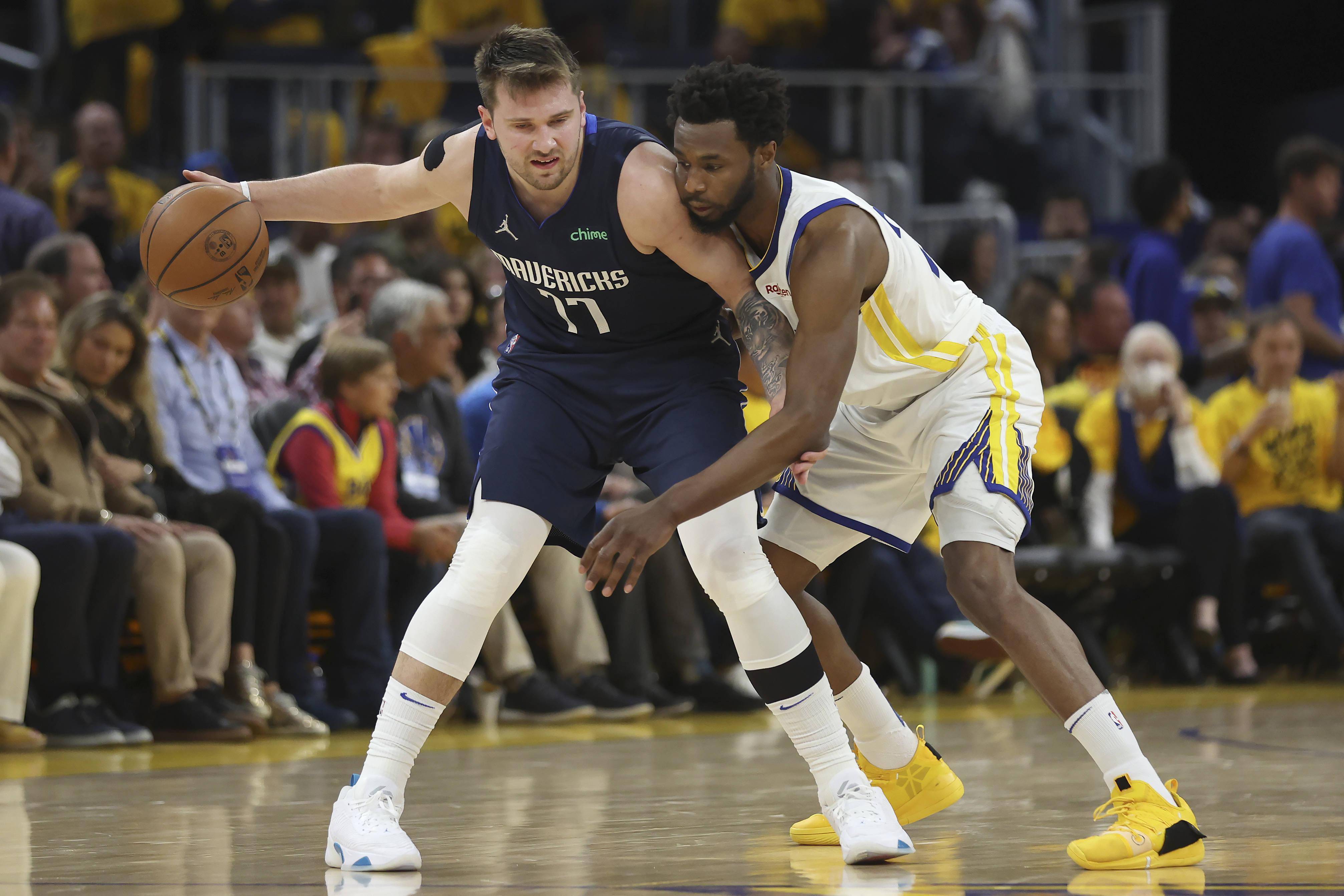 包含NBA季后赛西部决赛：勇士队再次称雄的词条