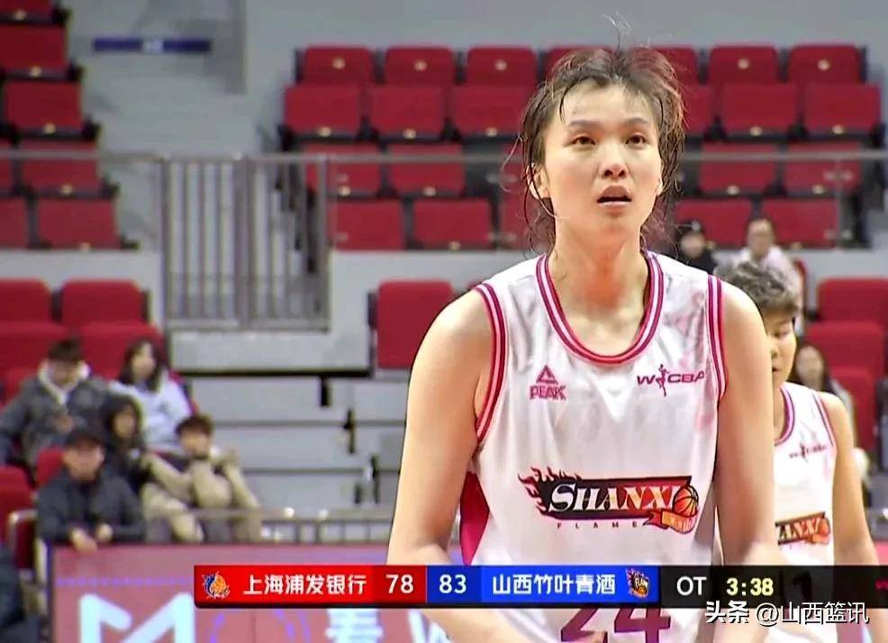 FLY险胜JDG，CoreJJ单局斩获MVP宿命之战四强赛，强势挺进下一轮