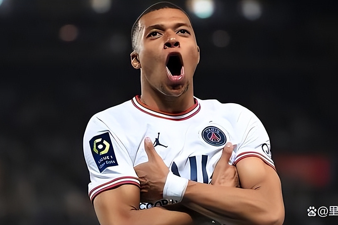 传奇之战引人瞩目，巴黎成功晋级