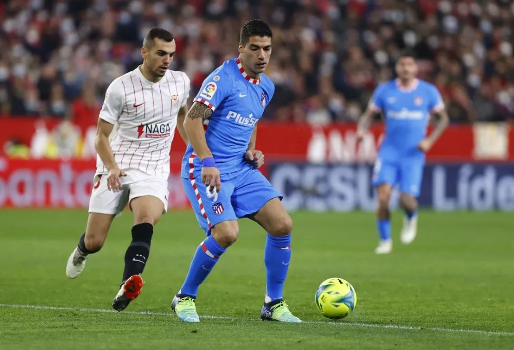 塞维利亚翻盘英格兰,卡拉斯科带队取胜 塞维利亚翻盘英格兰,卡拉斯科带队取胜