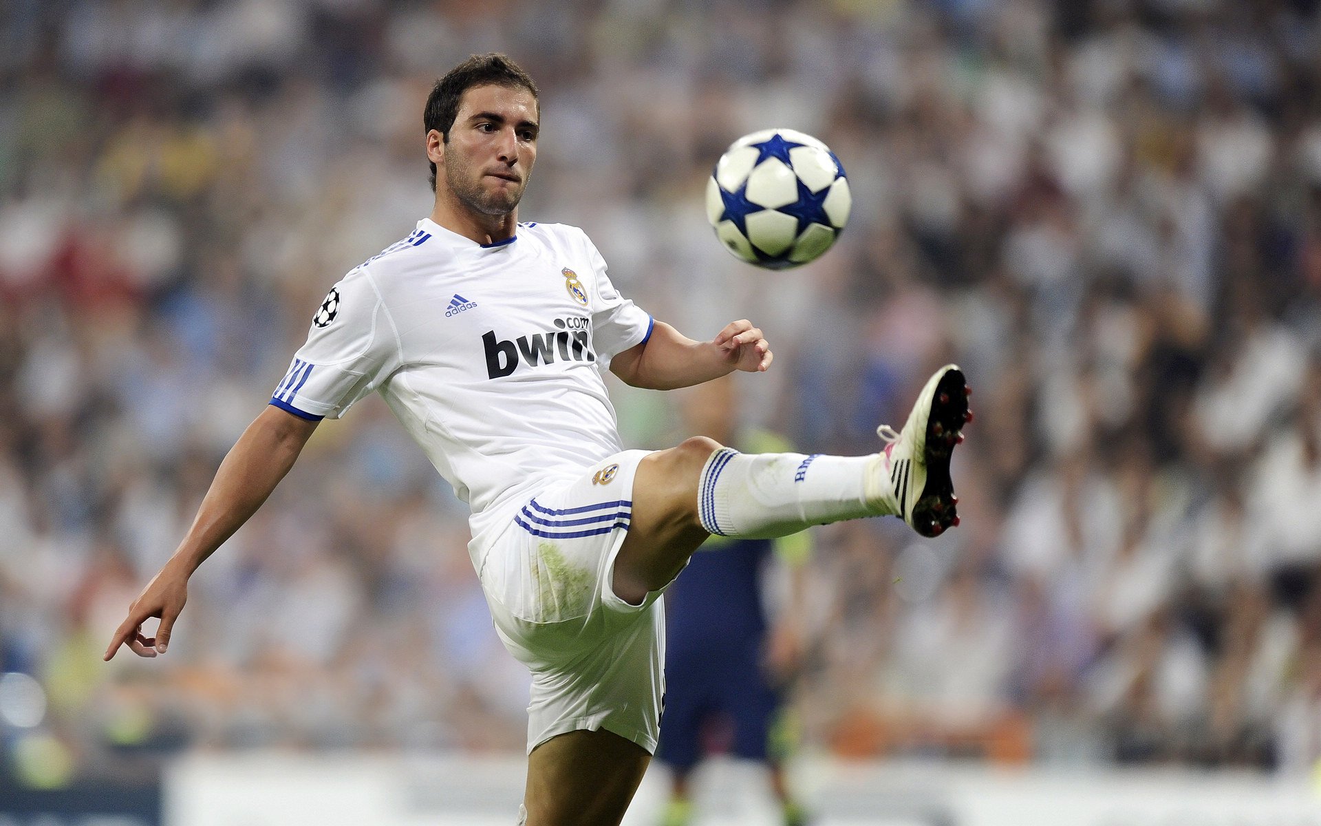 卢卡库,从蓝衣梦魇到红魔领袖—2026,一场迟来四年的征服