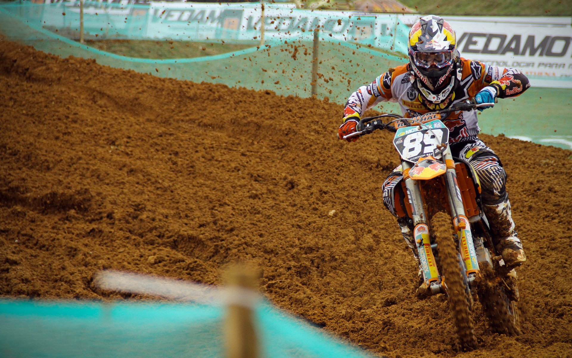 跨维度对决,杰伦格林超新星爆发映照下,广厦队如何以东方火力压制绿军法则?