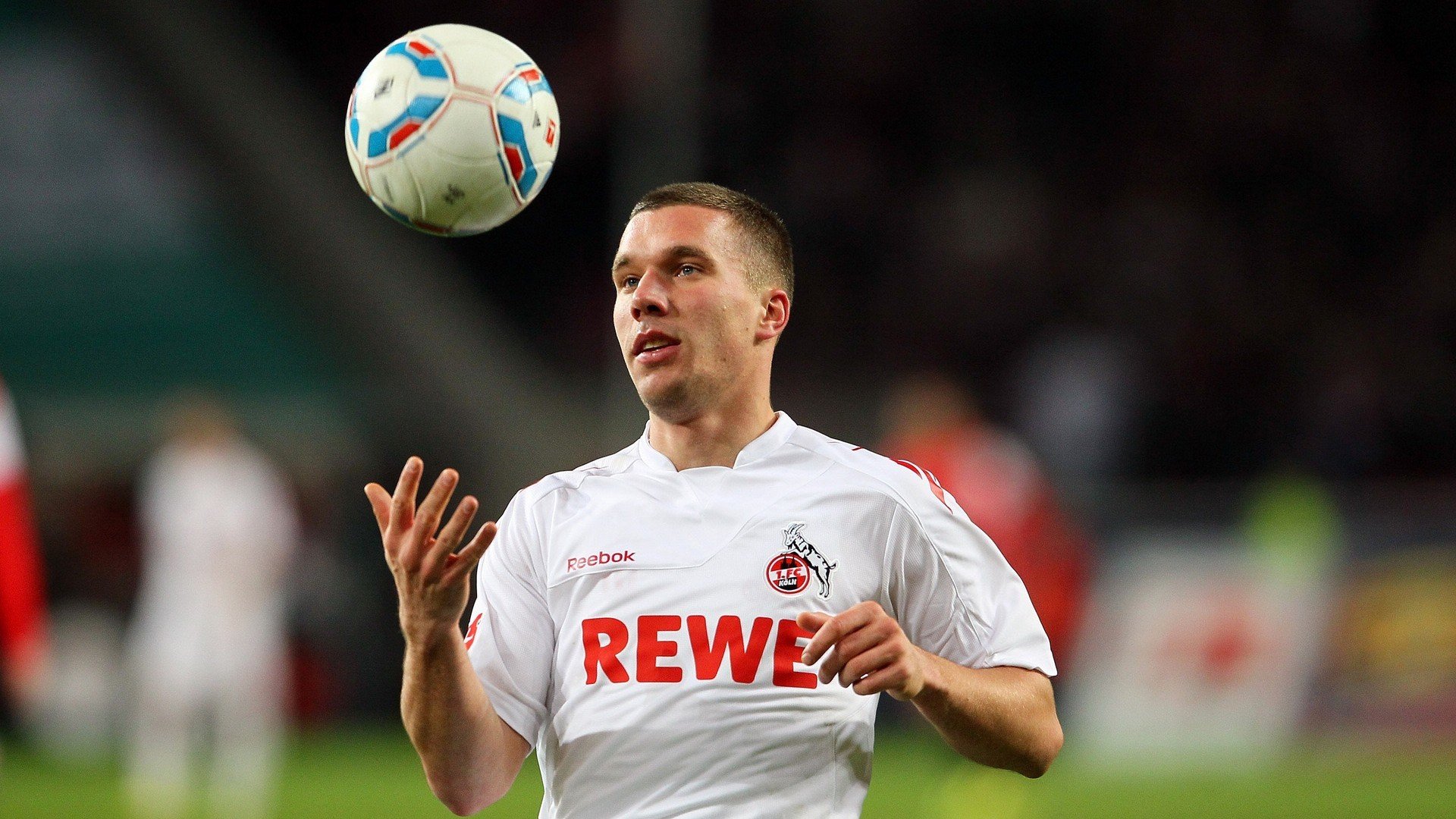 钢铁意志的史诗！乌克兰黄金一代逆转切尔西，蒂亚戈上演统治级全场秀